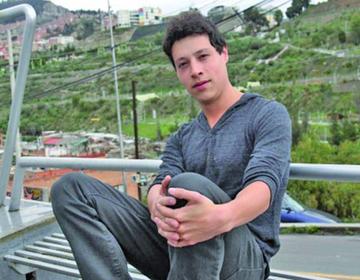 Reynaldo Pacheco será James Bond Latino