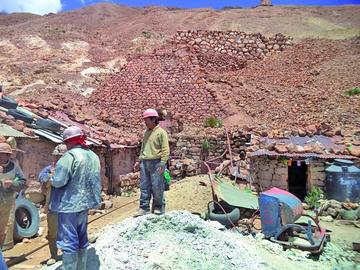 Trabajos mineros bajan al 30 por ciento en el cerro