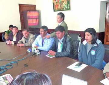 La conferencia de prensa de ayer.