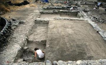 Revelan una ciudadela que servía de puerto