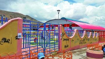 Alcalde pide a los parques infantiles abrir sus puertas