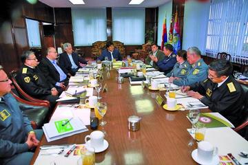 Gobierno boliviano señala cambio de los hitos en límites con el Perú