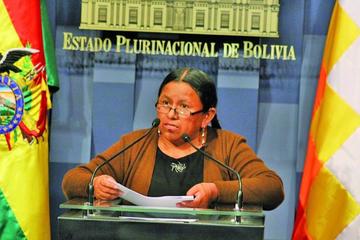 El 31 de agosto, la exministra anunció que se defendería de las acusaciones en su contra por este caso.