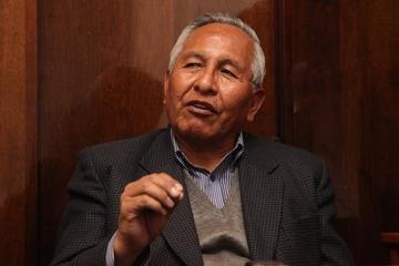 Según Cardenas el MAS pone la imagen del presidente en juego