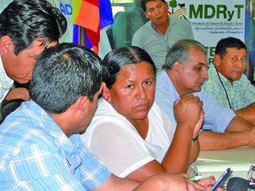 Achacollo fraccionó los proyectos en el Fondio que causo daño económico