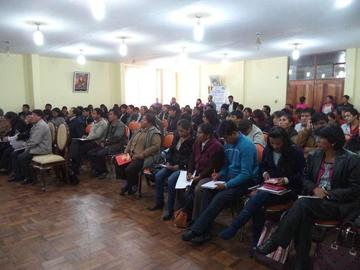 Capacitan a directores en el nuevo modelo educativo