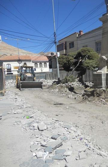 Vecinos denuncian que las obras están paralizadas