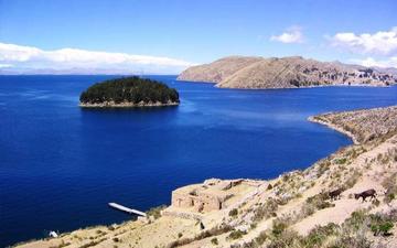 Perú declara estado de emergencia sobre la cuenca del Lago Titicaca