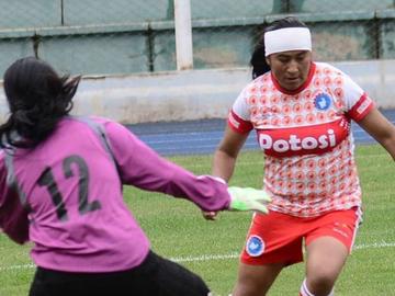 La selección potosina en uno de sus partidos dentro del torneo.