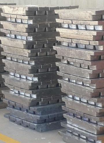 Karachipampa exporta hoy 303 toneladas de plomo metálico