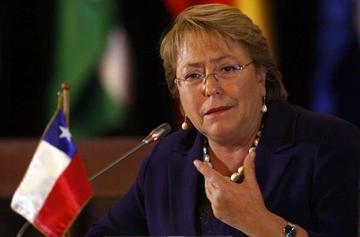 Michelle Bachelet llama a Bolivia a trabajar en conjunto por el litio