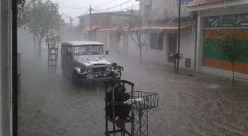Declaran alerta roja por lluvias en el Departamento de Tarija