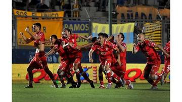 Huracán-Caracas abren la Copa 