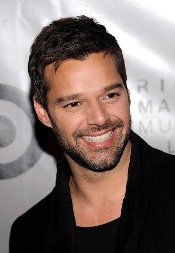 Ricky Martin  dedica su  estrella a los trabajadores