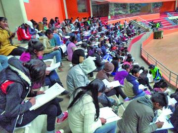 Más de 1.000 postulan con examen a una de las 4 normales de Potosí