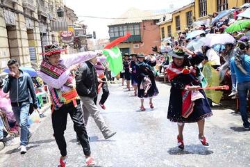 Potosí se sumerge en el carnaval