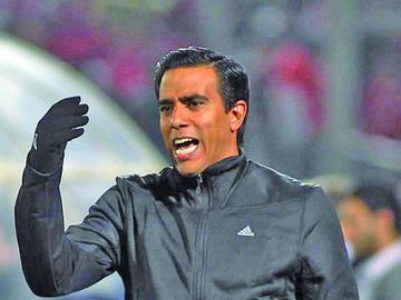 El DT venezolano César Farías.