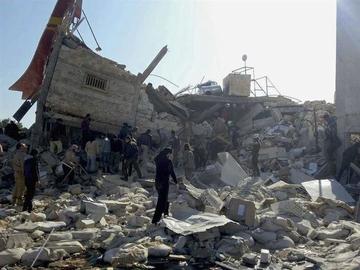 Bombardeos en el norte de Siria impactan en varios hospitales