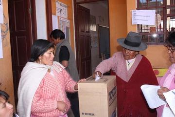 La población de Potosí acudirá a las urnas para definir si se reforma la cónstitución el domingo venidero.