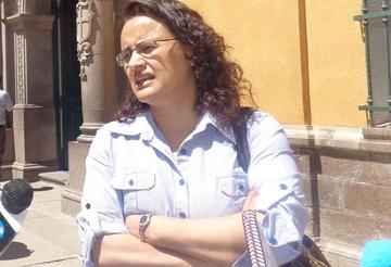 Ministra denuncia a Llally por extorsión y el cívico lo niega