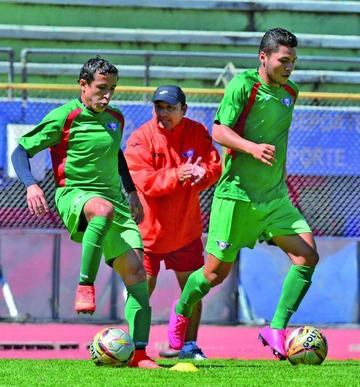 Wilster tendrá equipo completo a retar a Real 