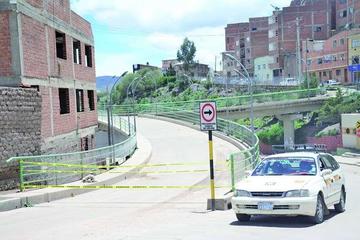 Precintaron el lugar para evitar la circulación vehicular.