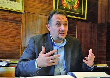 Gobierno afrontará crisis con un fondo del 25 % del PIB