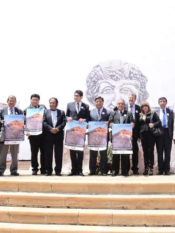 Convención numismática se pone en marcha