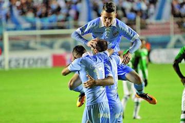 Bolívar golea al Deportivo Cali 