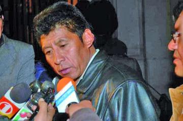 El senador del MAS, Pedro Montes.