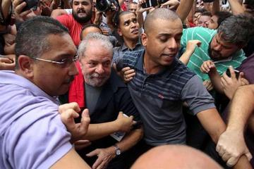 Lula es el nuevo blanco de una investigación anticorrupción