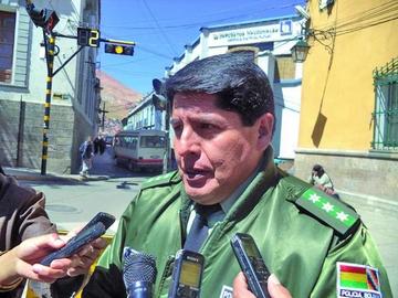 Tránsito incrementa número de sus agentes de parada