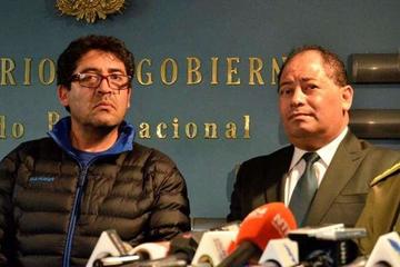 El hasta ayer viceministro de Régimen Interior y Policía, Marcelo Elío y el titular del Ministerio de Gobierno Carlos Ro