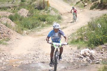 Uno de los ciclista durante la carrera.