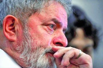 Los fallos judiciales suspenden a Lula como ministro de Rousseff
