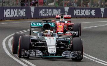 El inglés fue el mejor en la calificación en el circuito de Albert Park.