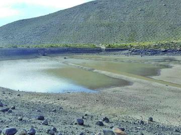 La gráfica tomada hace algunos días muestra que la laguna tiene una reserva menor al 50 por ciento.