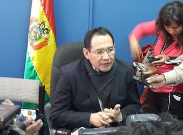 El fiscal general del Estado, Ramiro Guerrero, emite declaraciones a medios de comunicación.