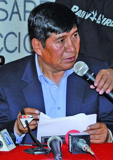 Desiderio Copa en declaraciones a la prensa.