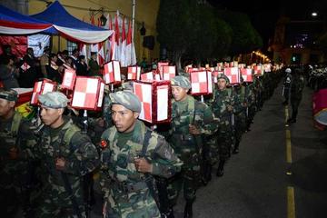 Potosí festeja su nacimiento con  la mayor población de su historia