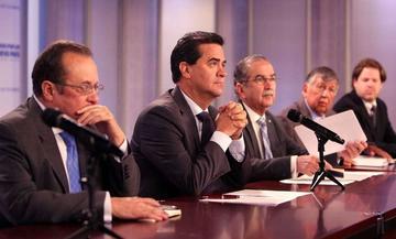 Los integrantes del equipo negociador del Gobierno colombiano en los diálogos de paz.