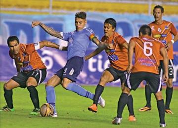 Nacional logra un valioso empate ante Bolívar