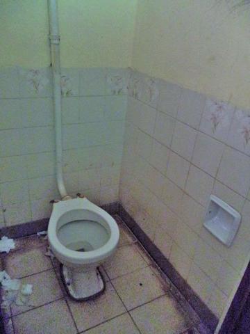 El Sedes desinfecta baños en las escuelas del distrito