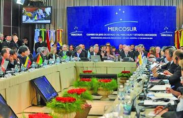 Avalan incorporación de Bolivia como socio pleno del Mercosur