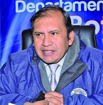 Encuentran explosivos en un vehículo particular