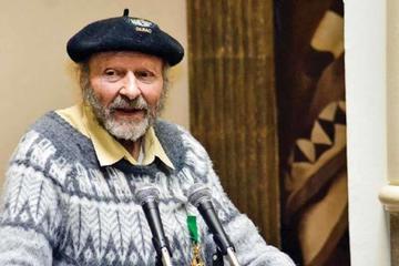 Albó dice que "no entrará al baile" por la Defensoría