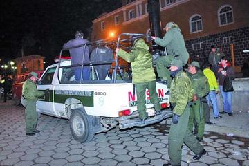 Policía plantea “toque de queda” para jóvenes