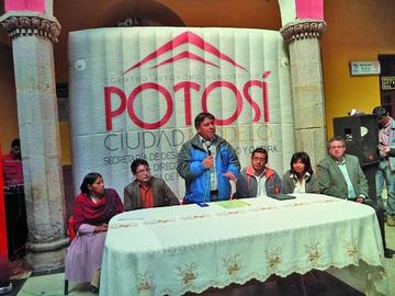 Invertirán Bs 3 millones de para los baños de escuelas