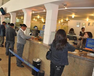 Utilidades financieras caen en 14 por ciento en el primer trimestre