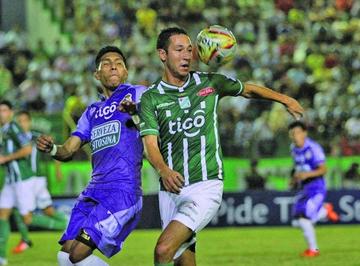 Real Potosí pierde y se complica en el descenso